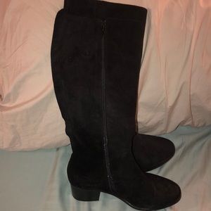 Black Boots